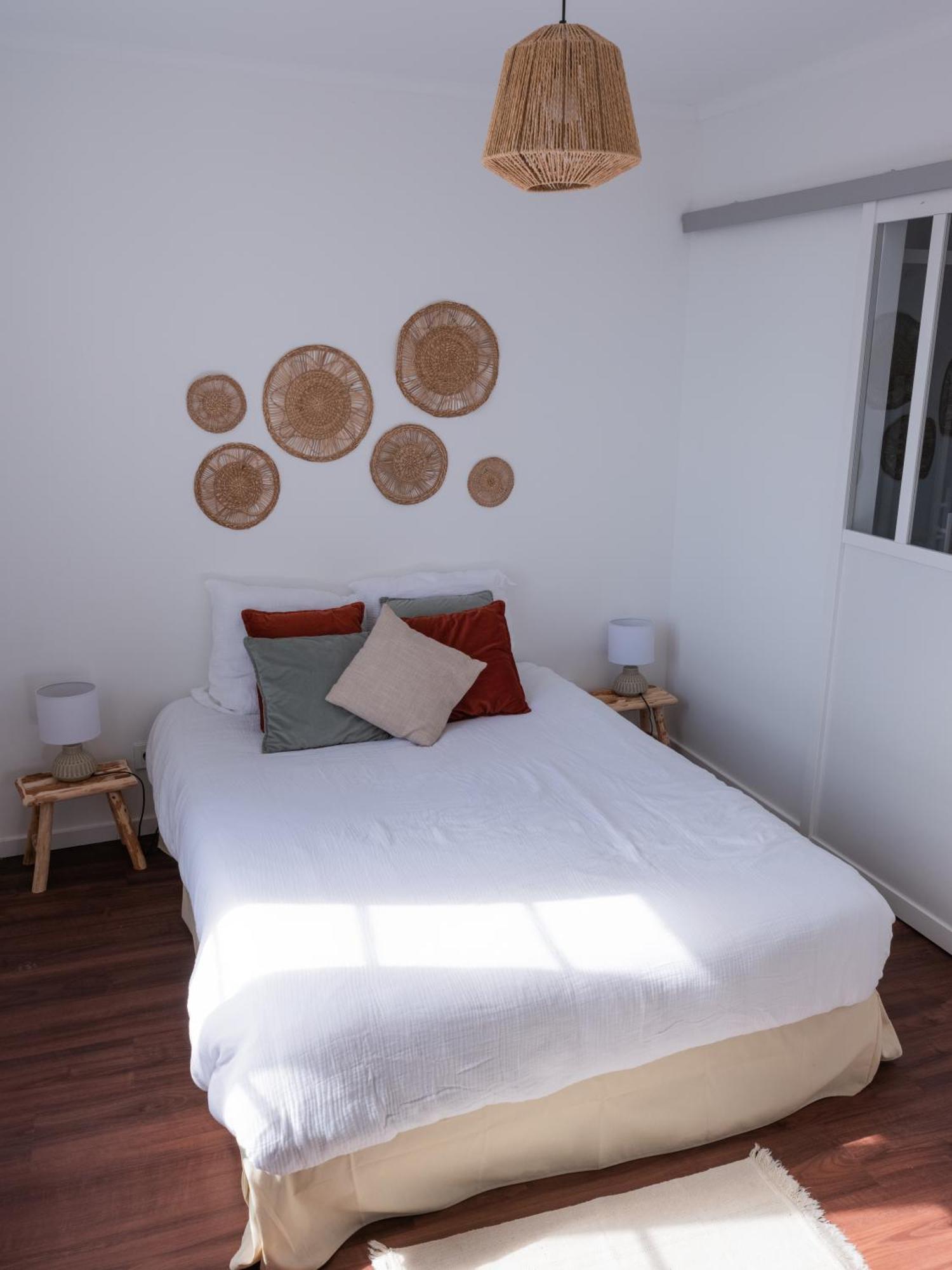 Appartement Cosy - Deux Pieces - Hyper Centre Auxerre Bagian luar foto